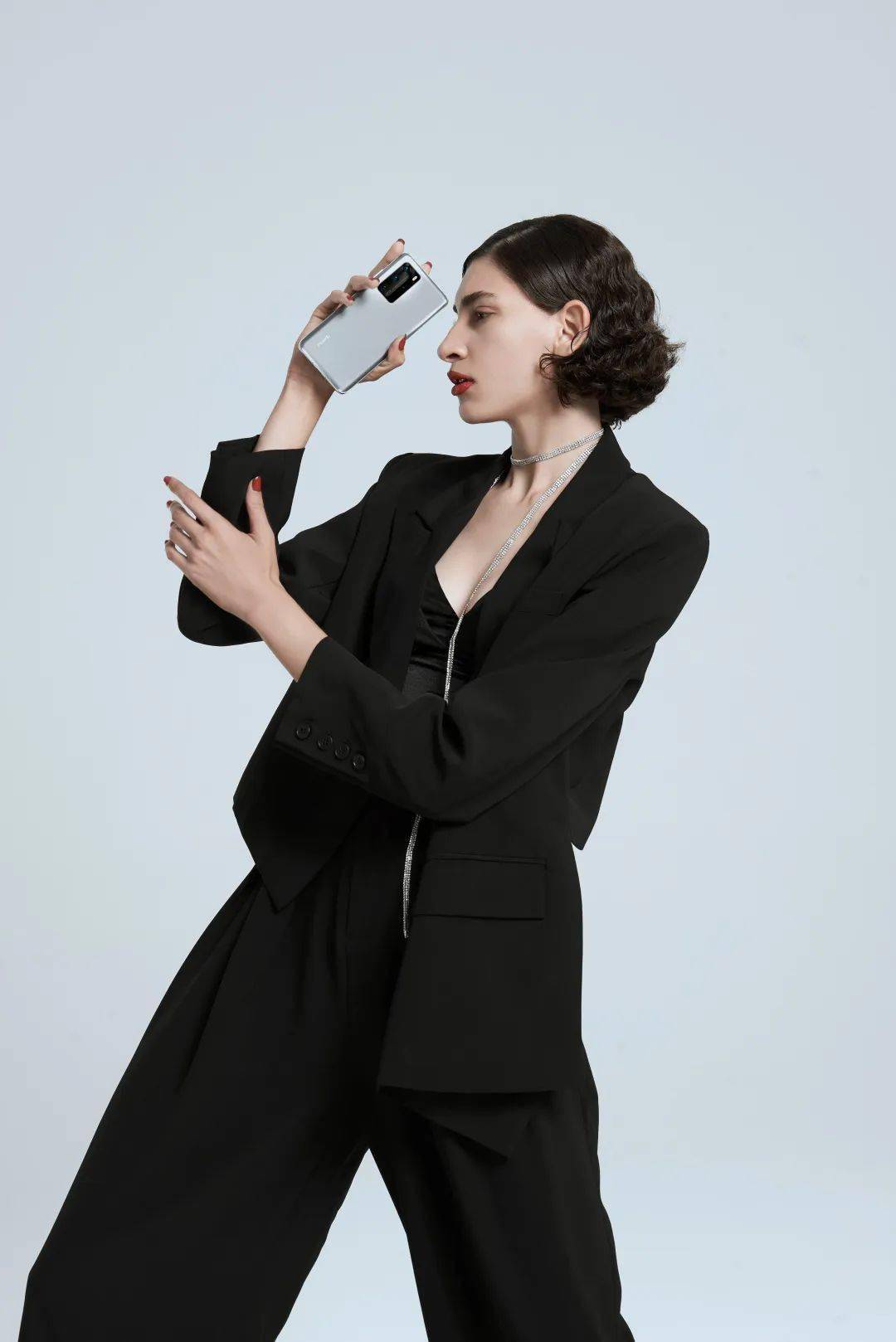 女孩|中了酷女孩的毒，不穿金但必须戴银！