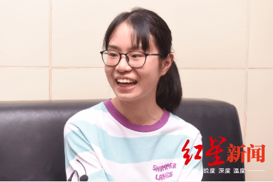 涂婳|树德中学涂婳（文科676分）：喜欢看马尔克斯，听周深 希望自己成为一个可靠的大人