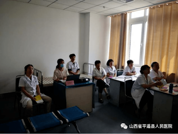 我国青少年人数占总人口的多少_腹肌图片青少年(2)