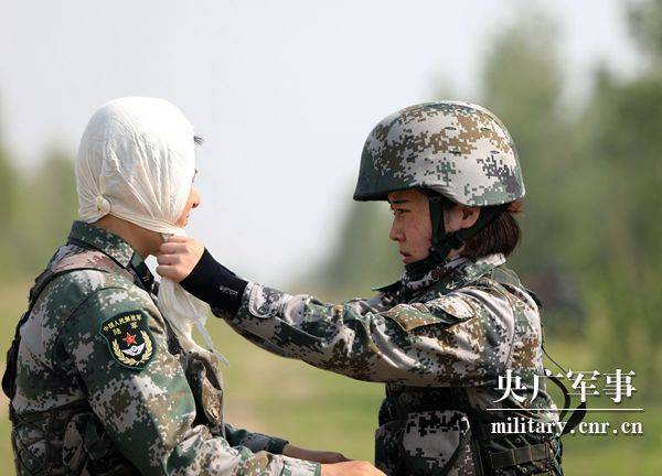 考核|乘风破浪的兵姐姐，你拼搏的样子真美！