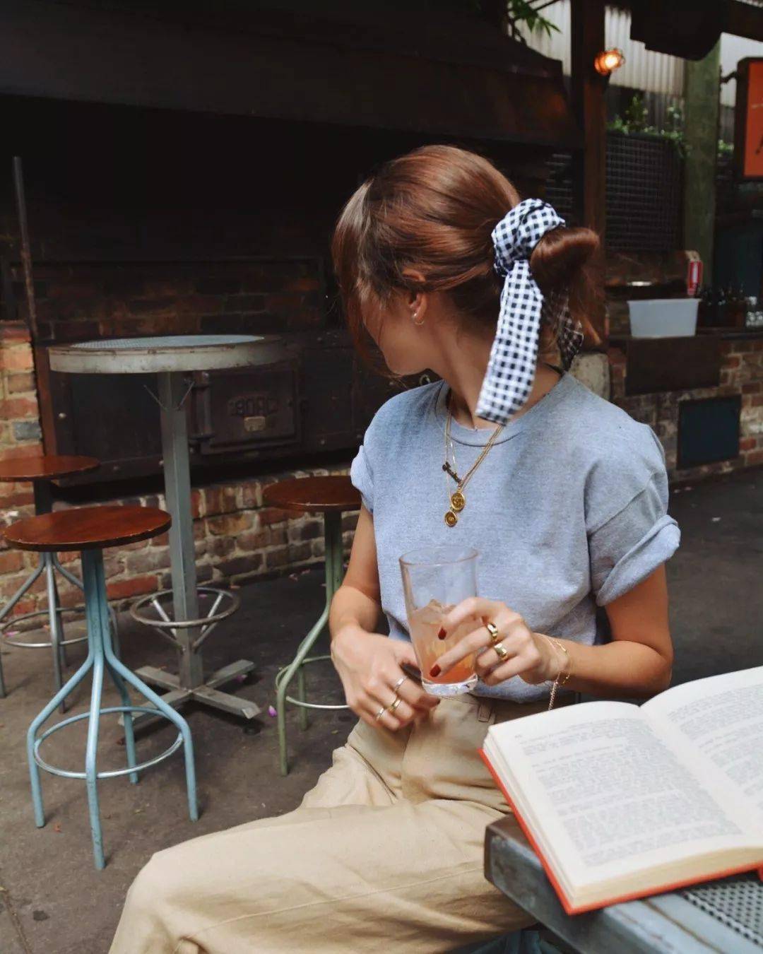 blouse|别总穿极简了,2020年“法式风”最流行!好看又高级!