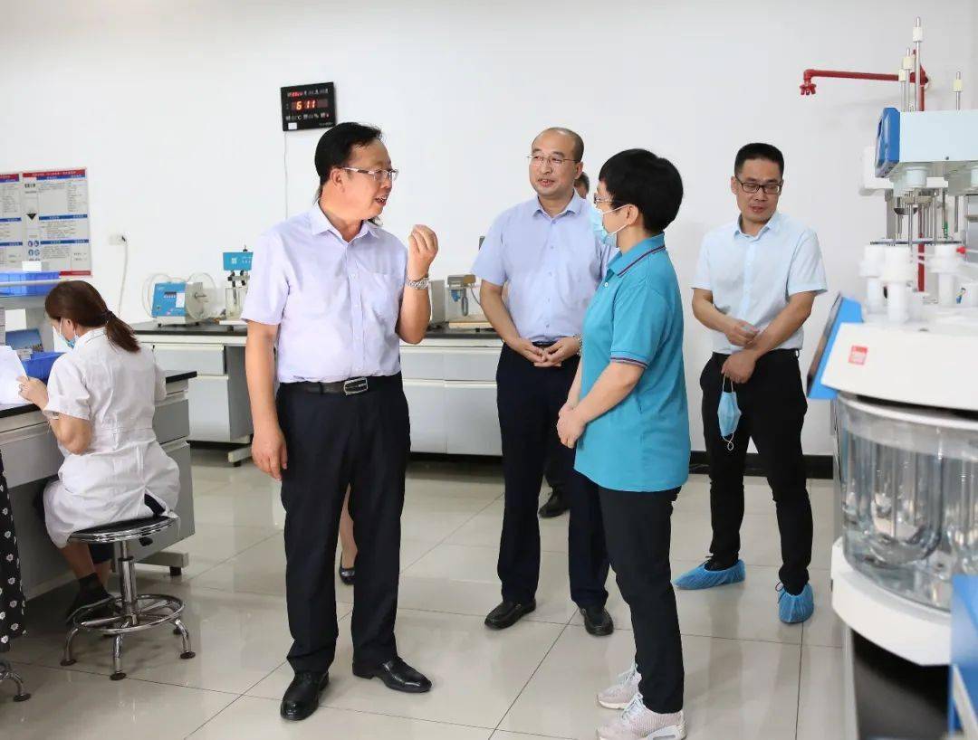 贾世瑞一行到天津片区企业调研指导工作