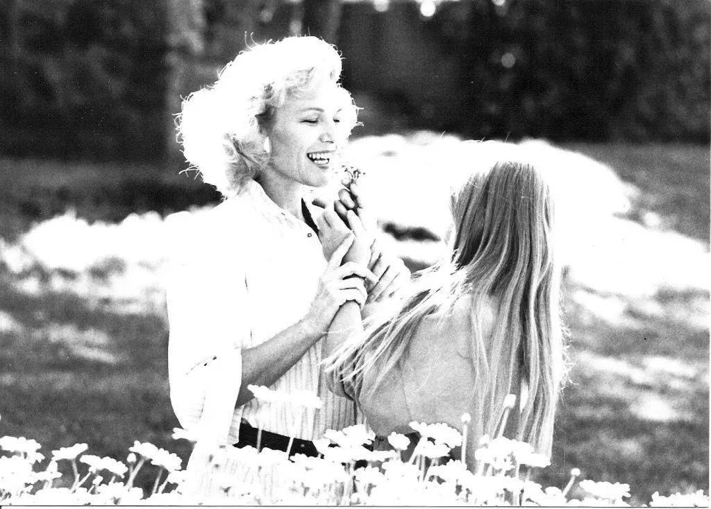 梅耶·|梅耶·马斯克|她冒险活成了其他女人羡慕的样子