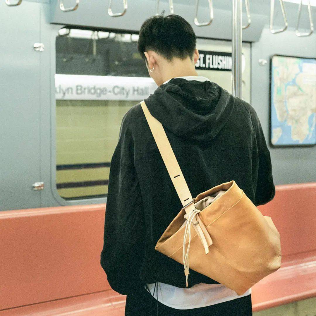 包袋|种草清单 | 几百就能入的小众包包来了！