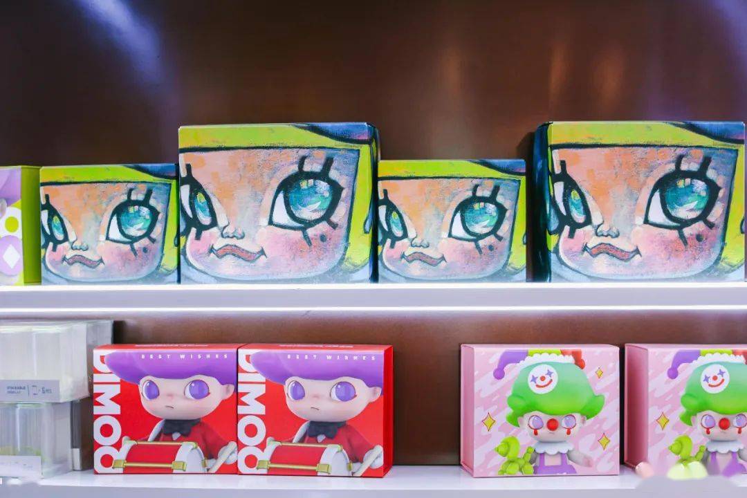 穿越|泡泡玛特十周年！梦幻快闪店带你穿越回童年时光~