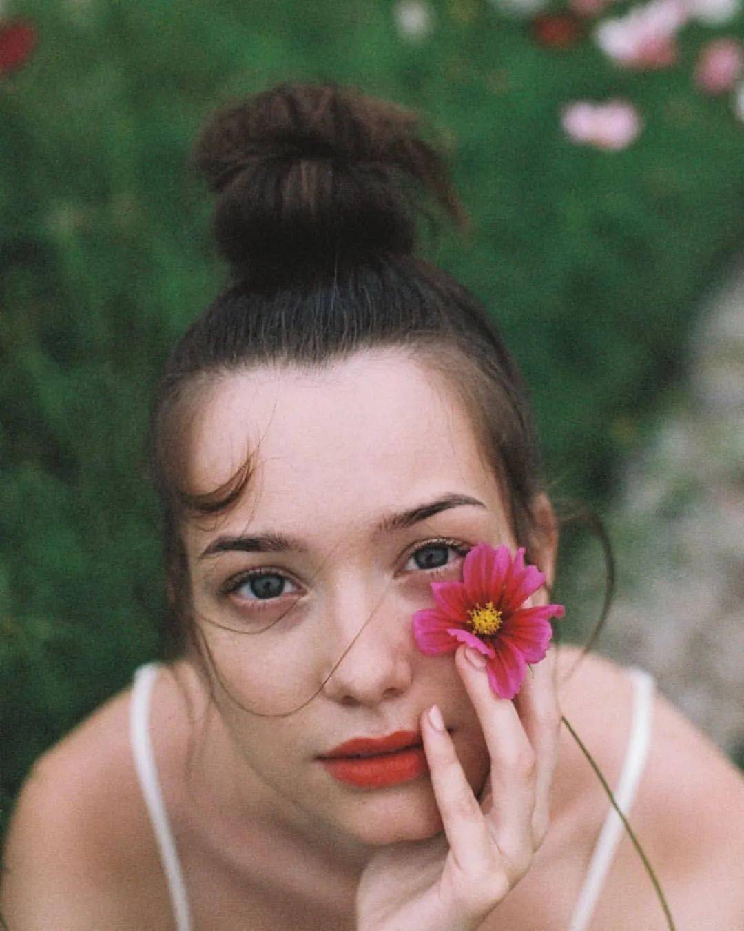 Louise|浓 颜 系 美 人，绝！