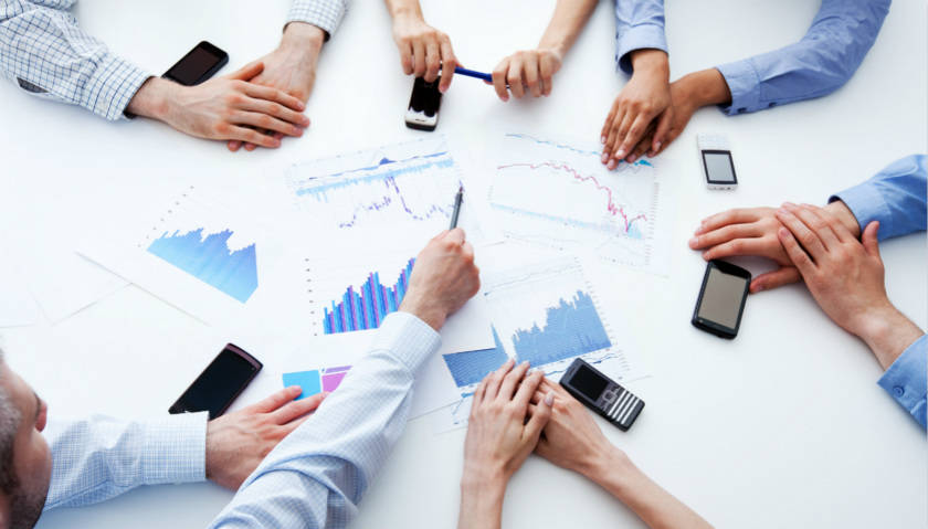 成绩单|本周中报抢先看：2万亿市值贵州茅台交成绩单，12家公司预计翻倍