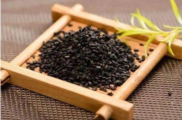 患者|【有肾说甚】第19期|警惕!肾病患者吃黑色食品一定有益吗?