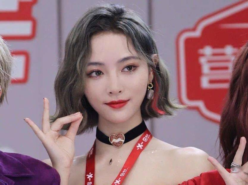 吴宣|听说你们都在“挂耳染”上翻车了？看来是我来晚了...