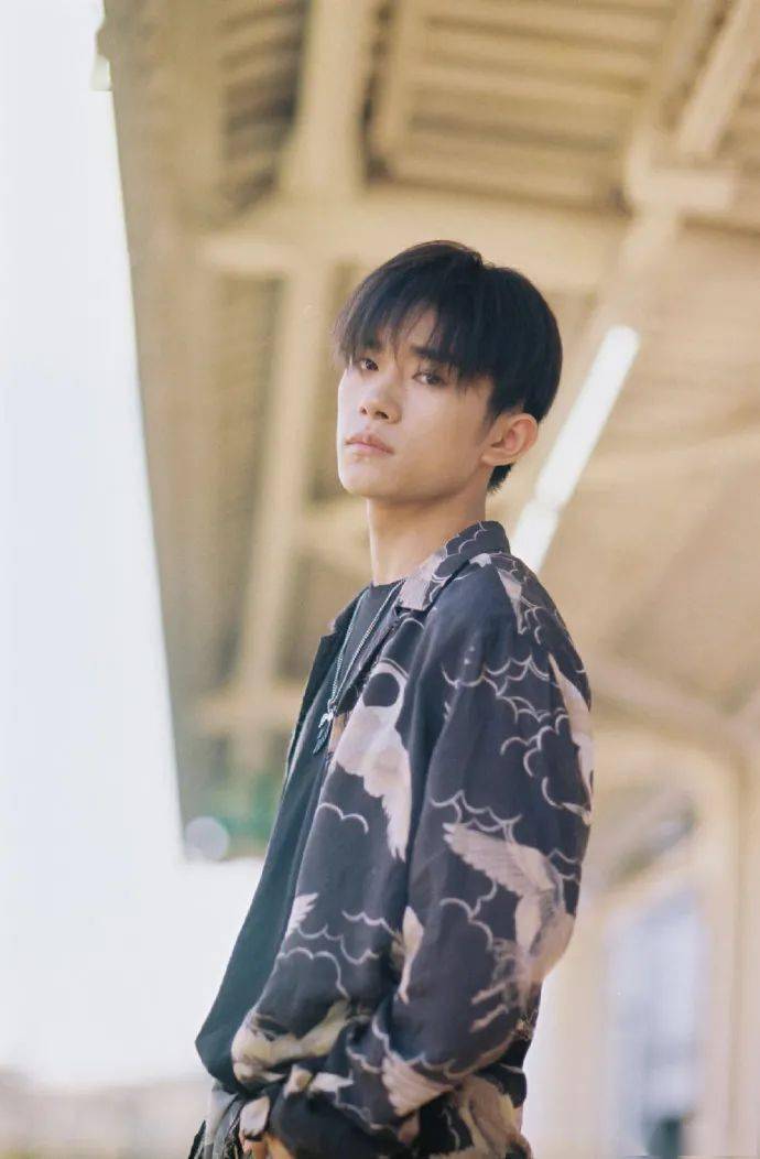 皮衣|AllSaints低至4折超低价收！爱了四字弟弟同款花衬衫