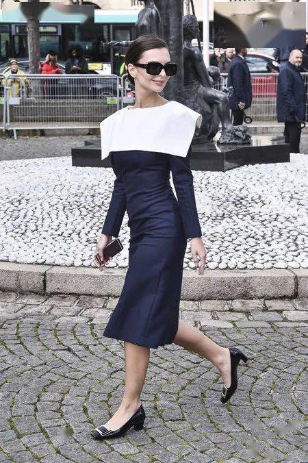 Roger|骨灰级经典Roger Vivier方扣鞋，又出了绝美新款！