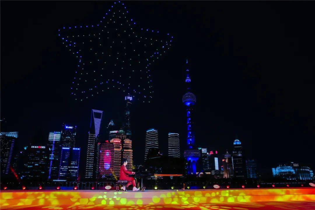 安踏|张继科、李佳琦、关晓彤、郎朗等一线大咖都来了！安踏这个发布会太牛了