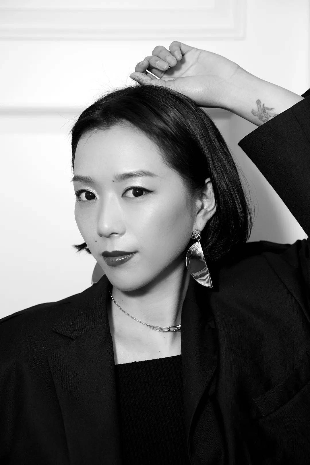 魔都|装妆样子 | 启动冷艳模式，「魔都A姐」横空出世！