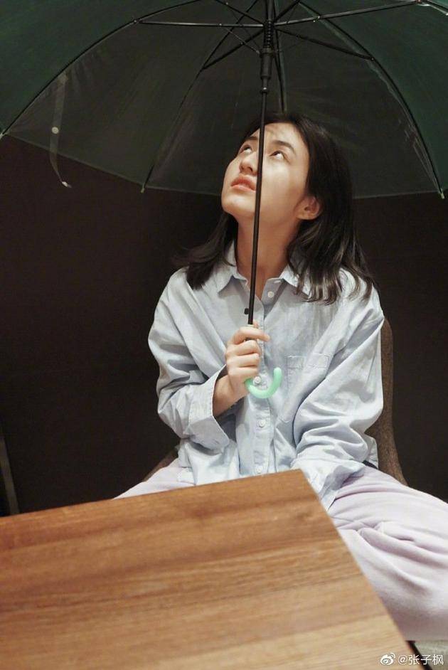 网曝张子枫高考文化课成绩:总分391