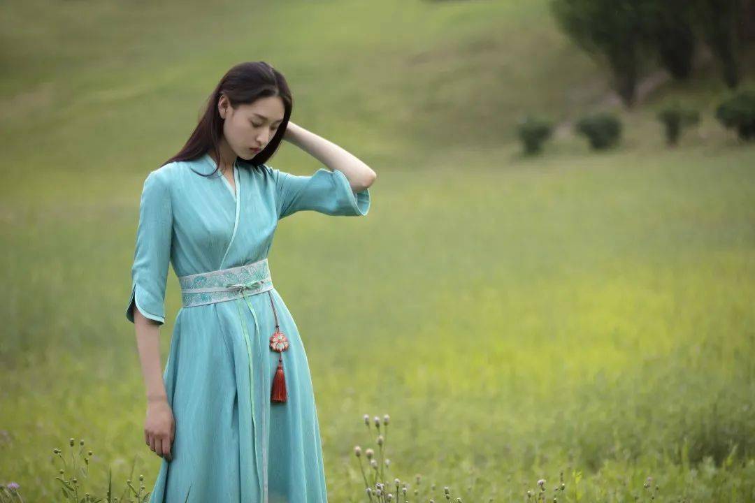 系列|田霖精彩演绎VERO MODA2020早秋系列，可盐可甜，风格自由变换美到了！