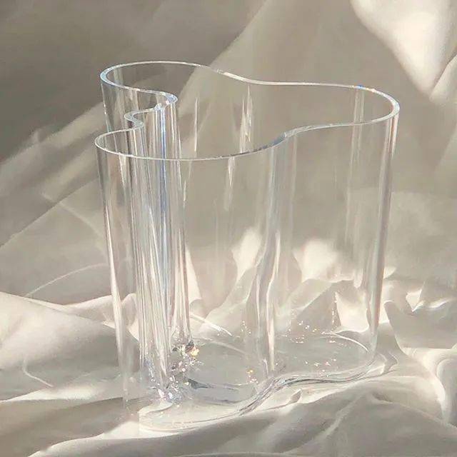 Helle|“长得这么好看，花瓶就花瓶吧”