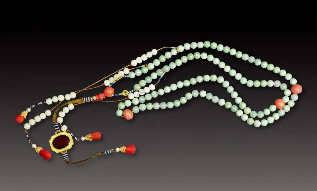 向太|十七：被豪门婆婆“绑架”的媳妇儿，不生男孩不给结婚？还不是图她的翡翠…