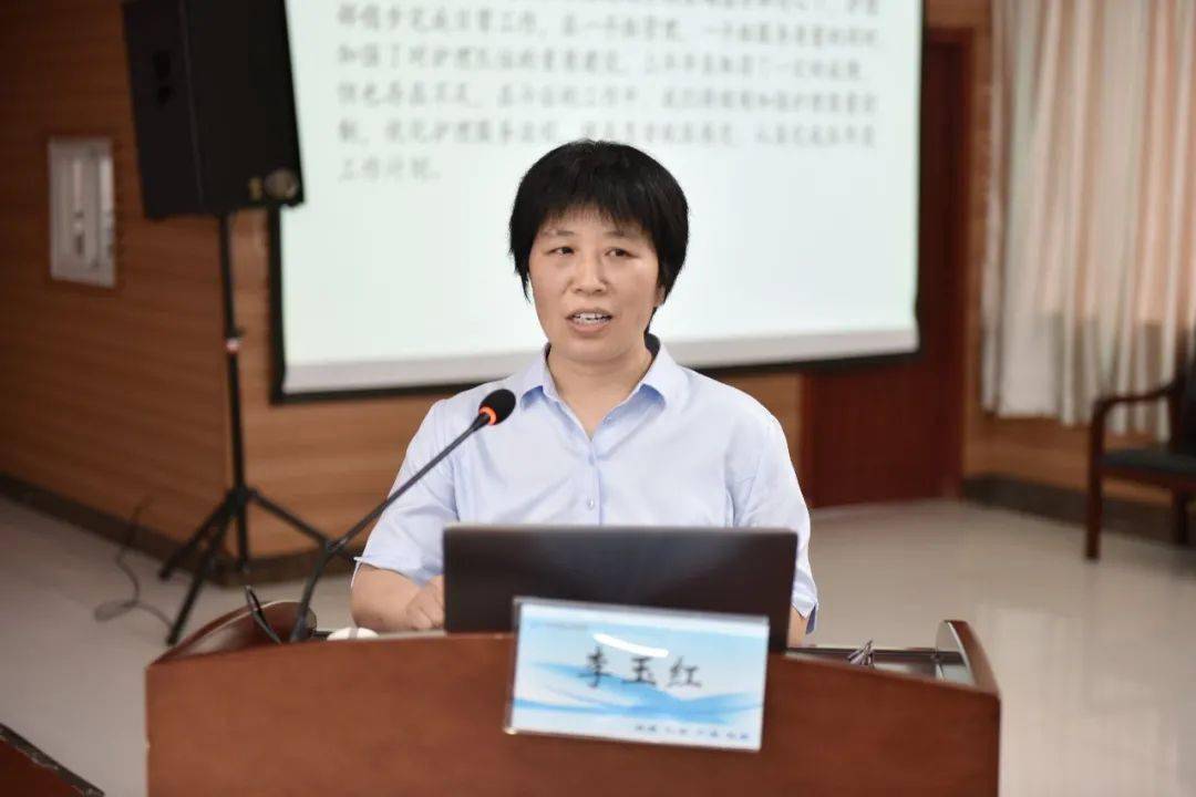 县医院李院长 2913930ebe4f49fc9834eb07f21fe00e.jpeg