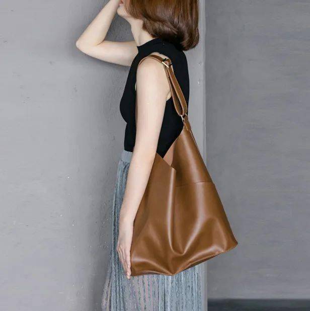 铂金|看完《三十而已》，比起动辄百万的铂金包，这6款入门级轻奢包包更值得入手！