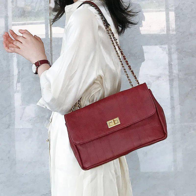 铂金|看完《三十而已》，比起动辄百万的铂金包，这6款入门级轻奢包包更值得入手！