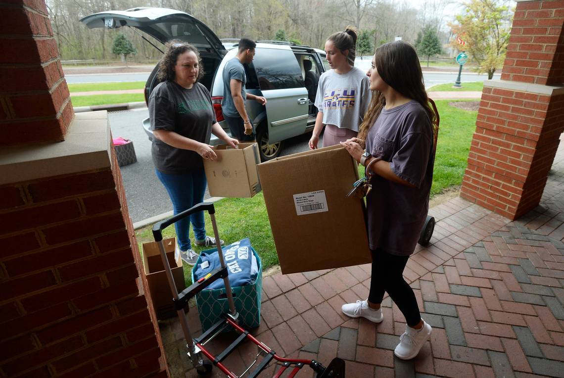 集体诉讼|60多所美国大学面临集体诉讼：面授变网课，学费差额为何不退还？