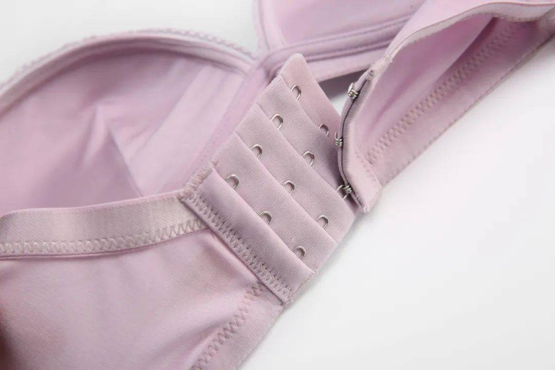 文能当|文能当睡衣，武能作外套，它是时尚界的万能单品 | 百匠优选