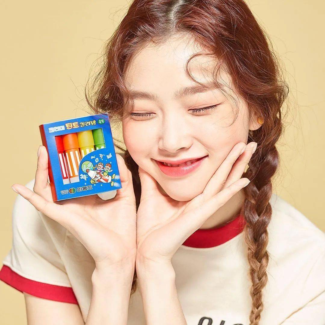 图片|从“粉红回忆”张小雨到“舞台妖精”绮绮子,张雨绮的表情管理到底是怎么练成的?