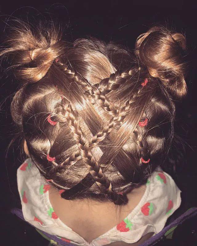 女儿|生个女儿，就要这样扎头发，又美又仙羡慕skr人！
