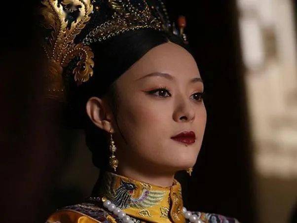 犯规|美到犯规的唇釉,8 支只要 300 多块