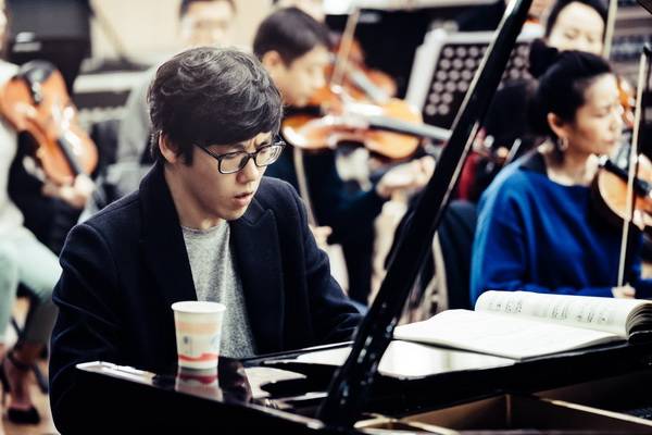 张昊辰|2天挑战5部贝多芬钢琴协奏曲，张昊辰整装待发回归舞台