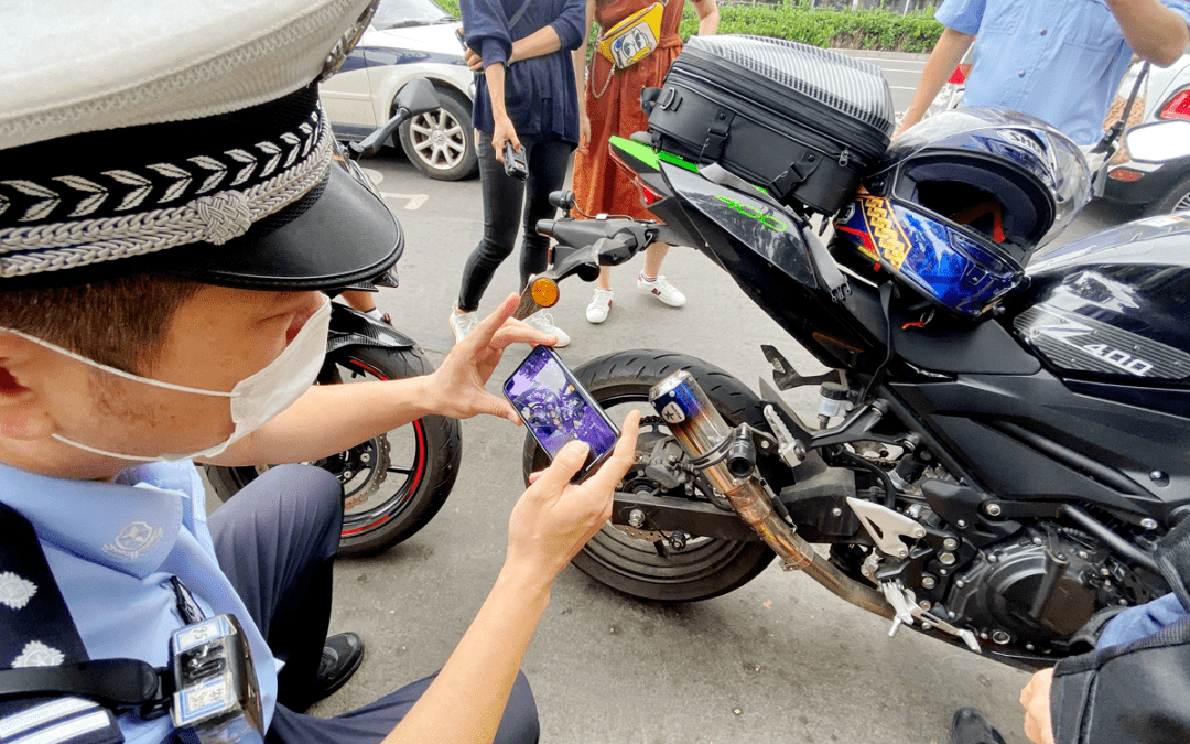 交警再出手!门头沟严查摩托车非法改装,"炸街"等行为
