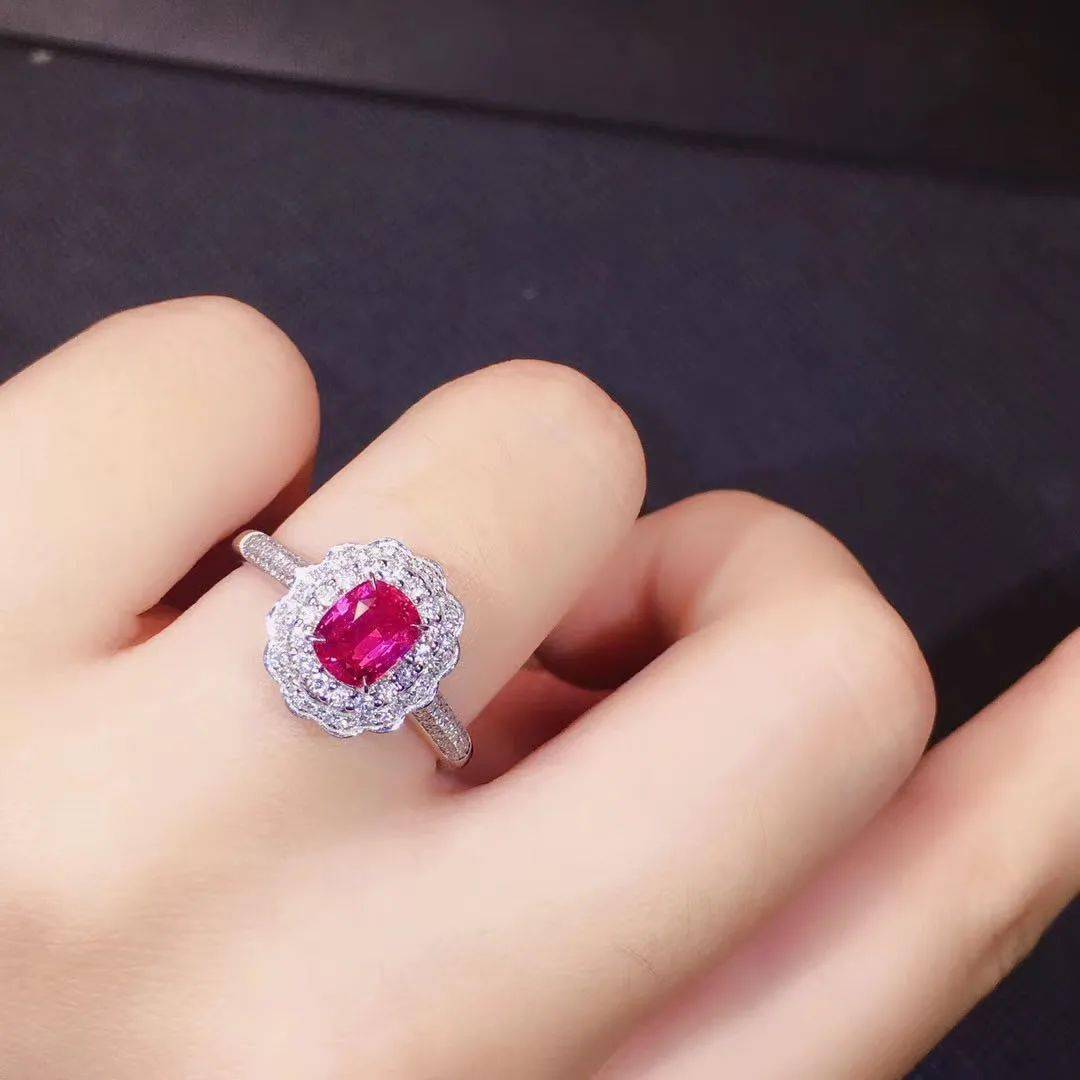 钻石|世界上最著名的三件珠宝首饰!其中一件历经四代英国皇室!