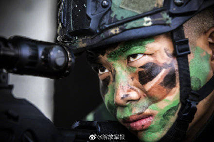 梁峰|兵哥的飞檐走壁，地球引力又解释不清楚了