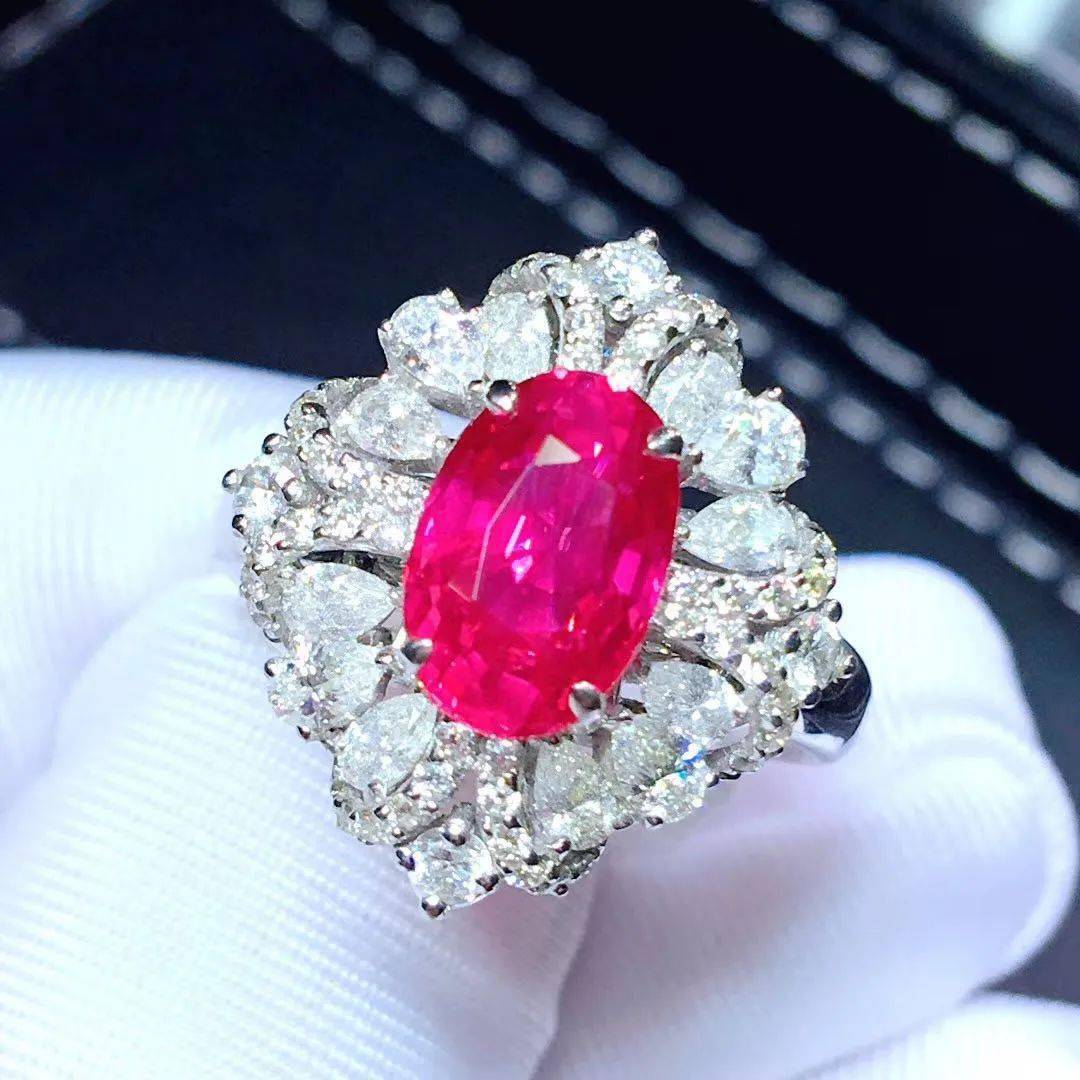 钻石|世界上最著名的三件珠宝首饰!其中一件历经四代英国皇室!