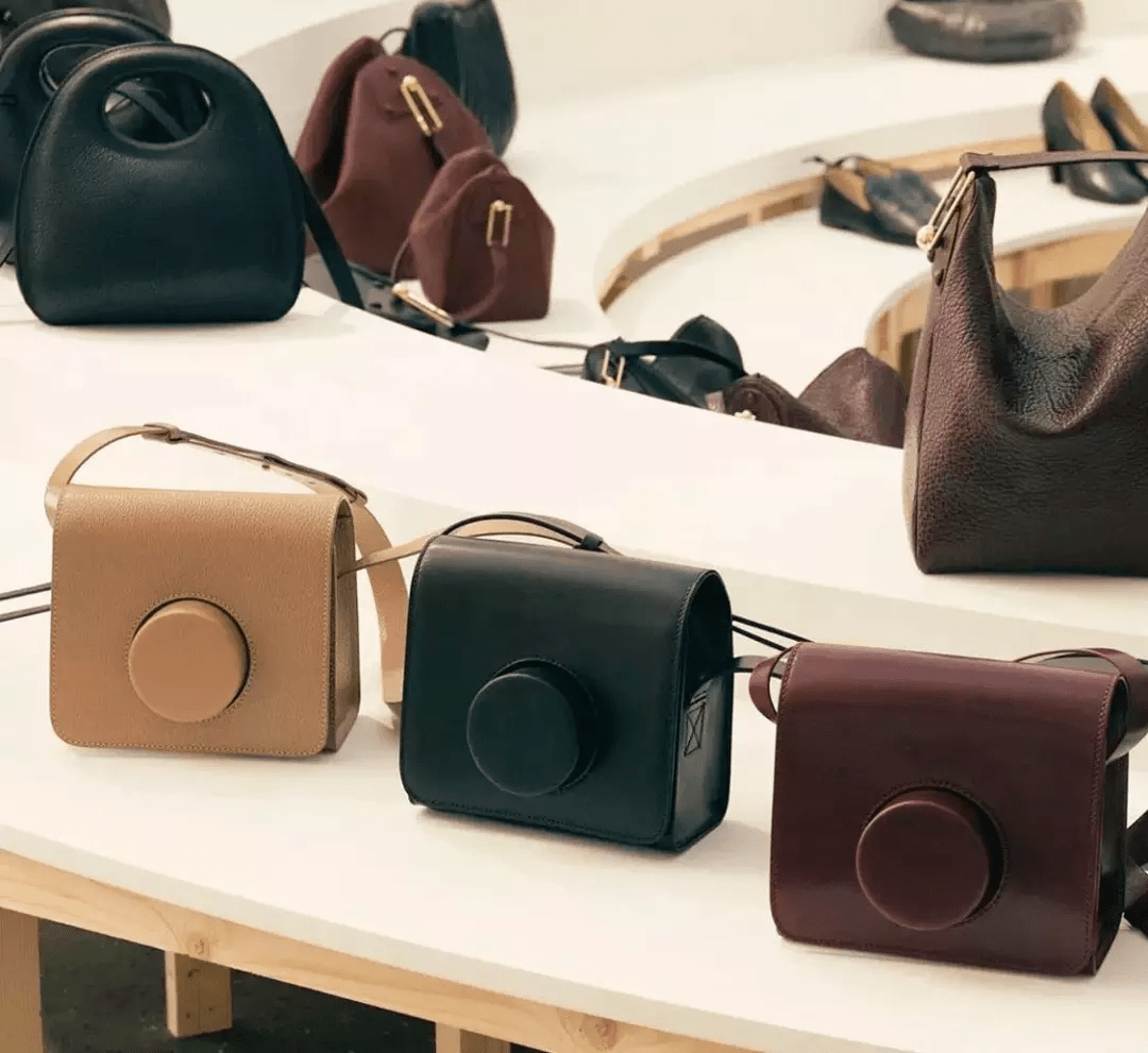 Lemaire|接手老Céline忠粉，前爱马仕创意总监是要上天？？？