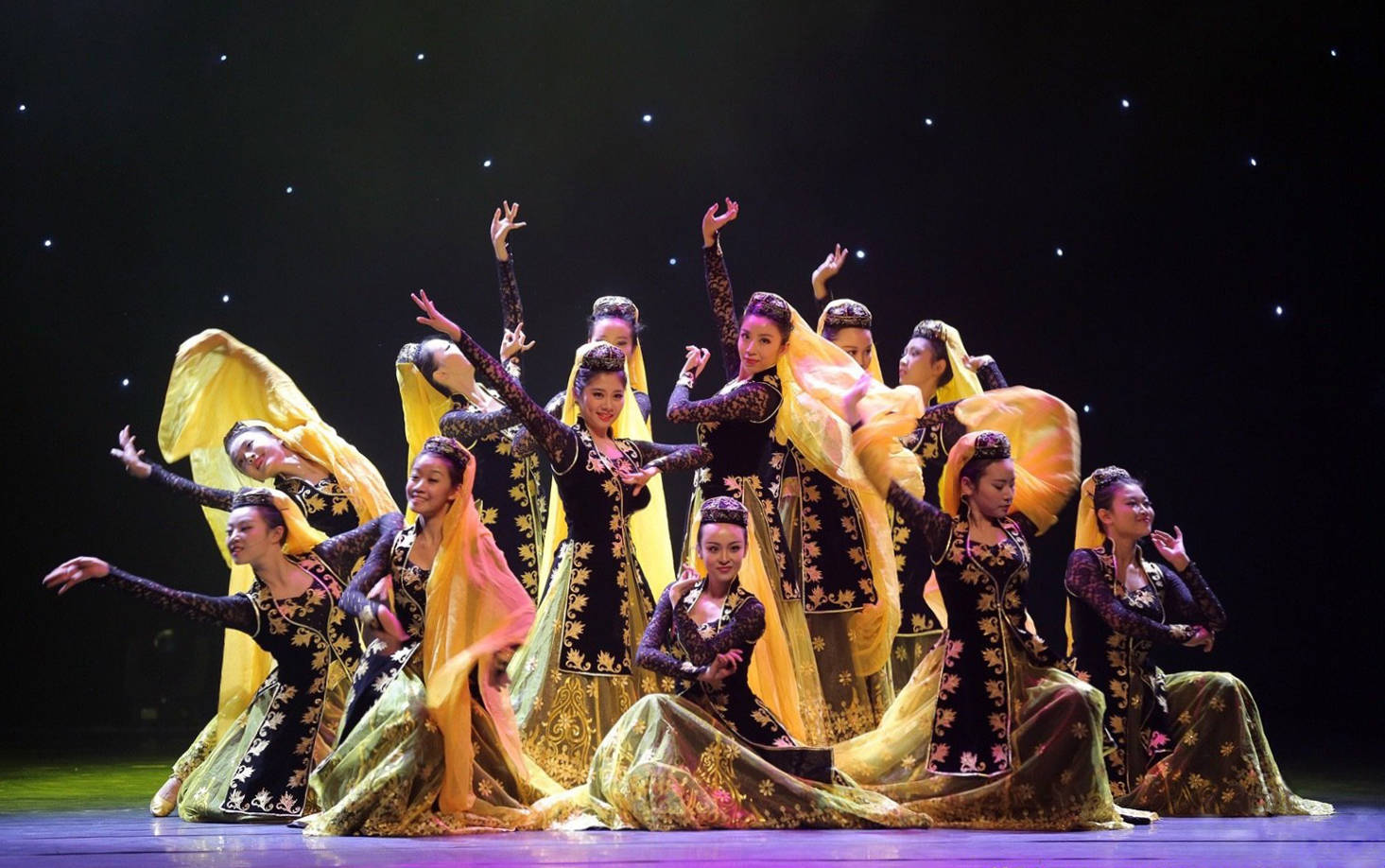 李丞汐|站上女团选秀舞台的李丞汐：北大元培学院毕业，辞掉高薪工作追梦