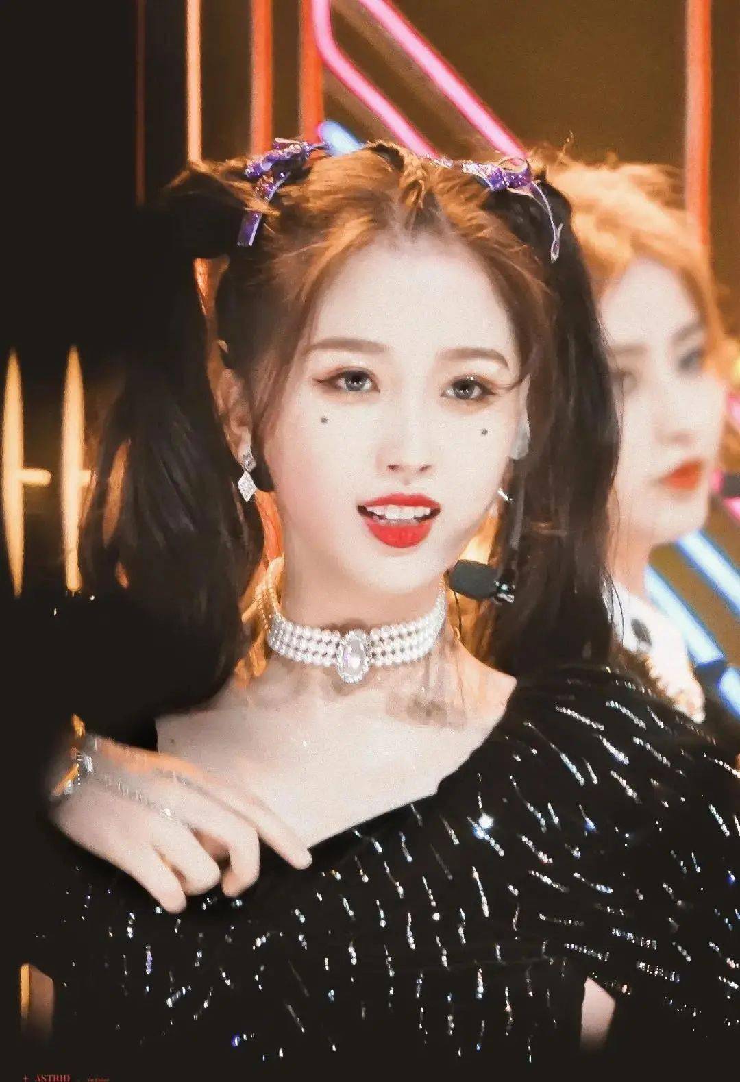 发型|今年夏天最时髦又凉快的发型,不用找Tony老师,5块钱就能打造!