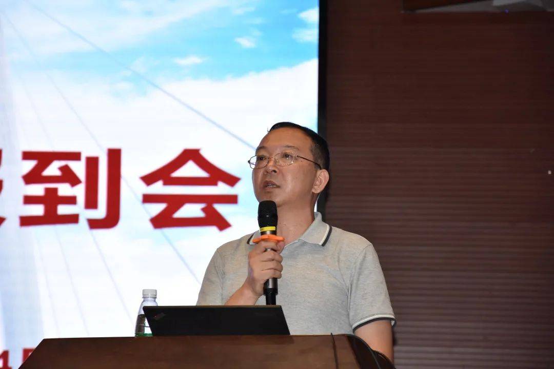 招聘|香洲区200多位新教师报到了！中大博士发言：将扎根香洲教育