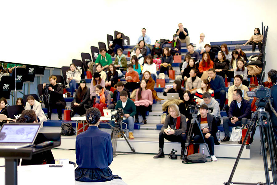 辛颖|上海体育学院签约辛颖国际艺术中心，培养舞蹈复合型人才