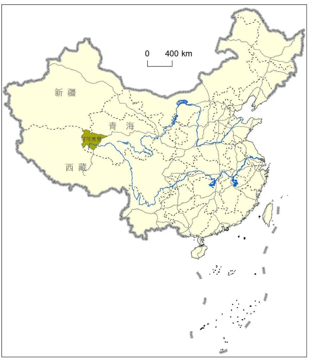 位于中国  青海省西南角,昆仑山和唐古拉山之间,青藏公路以西,面积3.