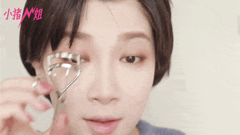 睫毛|从甜度爆表到复古明艳,产后首亮相的她惊艳全场!