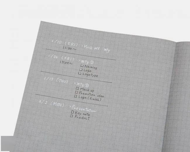 Movies|Daniel Arsham 联合 PORSCHE 推出联名胶囊系列