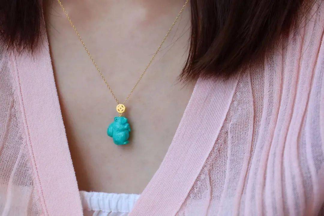 子和|布达拉宫用了多少吨金子和珠宝用来装饰呢？说出来你都不敢相信