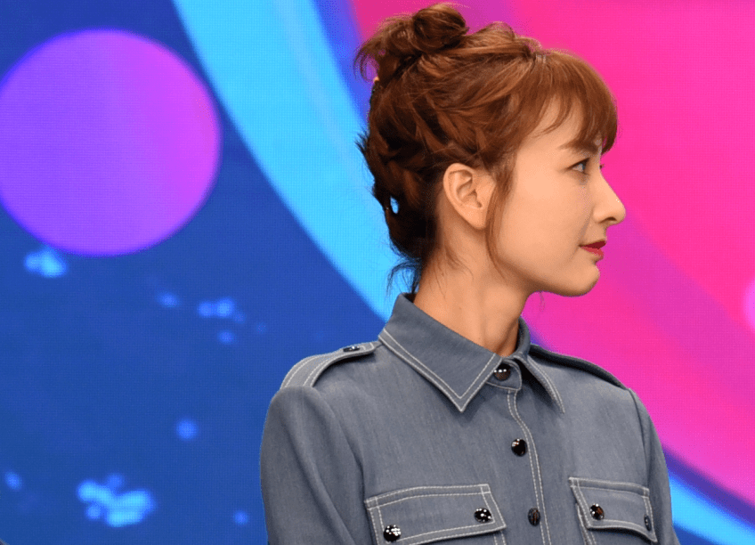 换季|吴昕、林允睡前都在用的懒人超爱保养品，一次性解决换季皮肤敏感、泛红、脱皮...