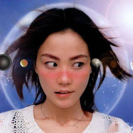 uth|你妆啥 | 我们瞒着王菲拍了她