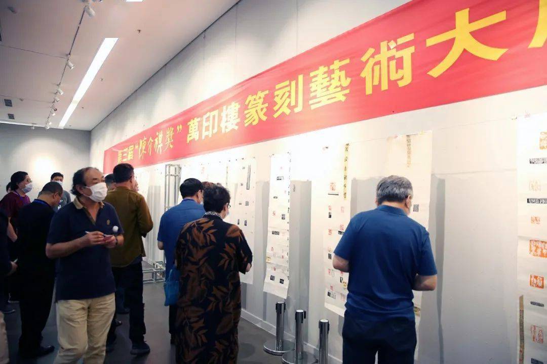 赵龙衍,李东熙(女,李周炯,李青一,李雨灿,金钟姬(女,安在荣,金安善