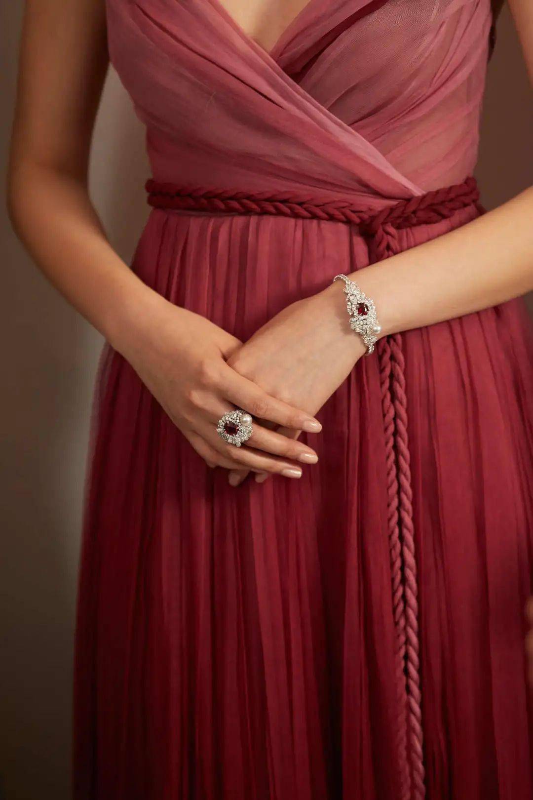 迪奥|DIOR迪奥 TIE&DIOR顶级珠宝系列