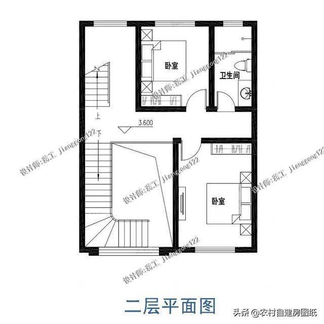 虽然占地只有60多平,但是设计师利用门厅罗
