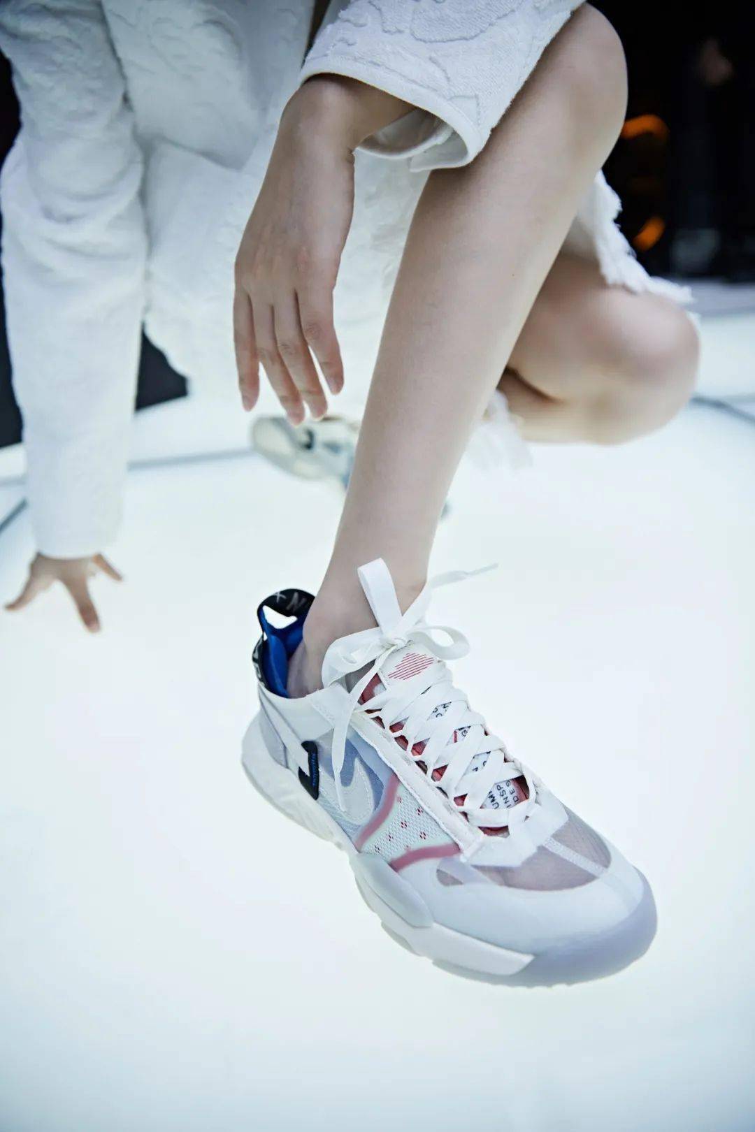 小时候过年穿新鞋新衣服的感觉 d6d621f1be4c43a38d3ad6c079032ed0.jpeg