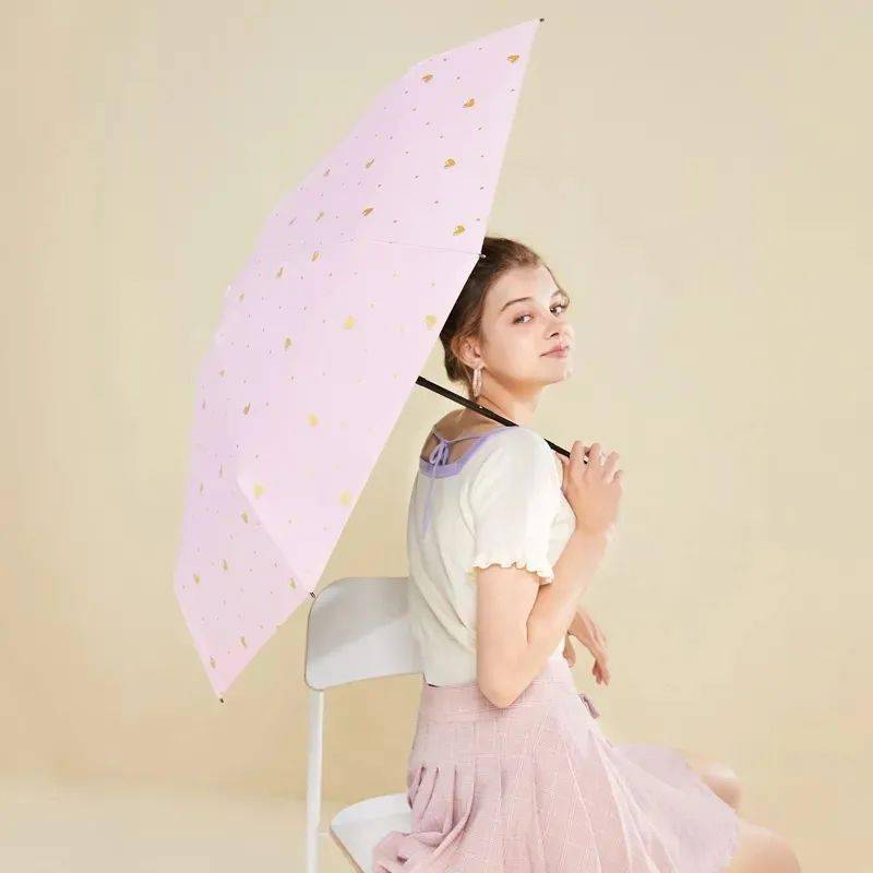 防晒霜|在剧里为了省钱大晒太阳的江疏影，生活中居然坐在车里打伞......